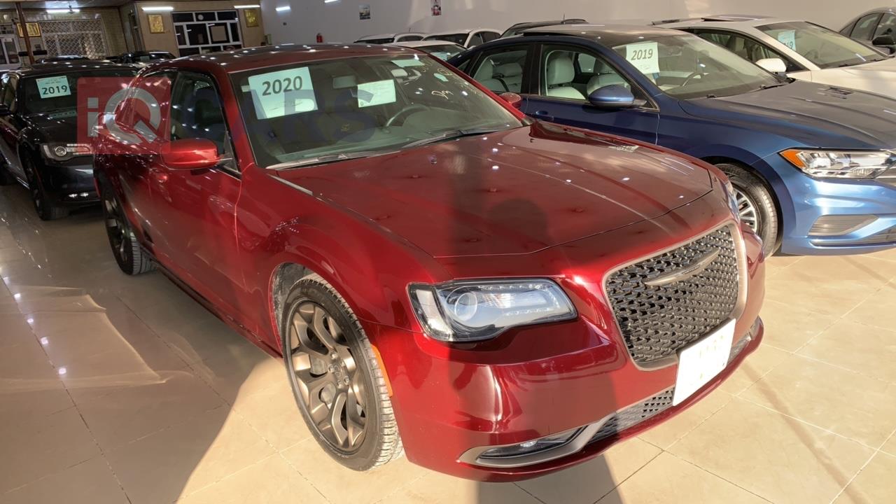 كرايسلر 300
